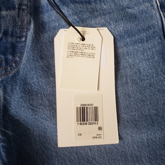 NWT Levi's Wedgie Icon Fit High Rise Distressed Ankle Jeans in Athens As… - Picture 10 of 12